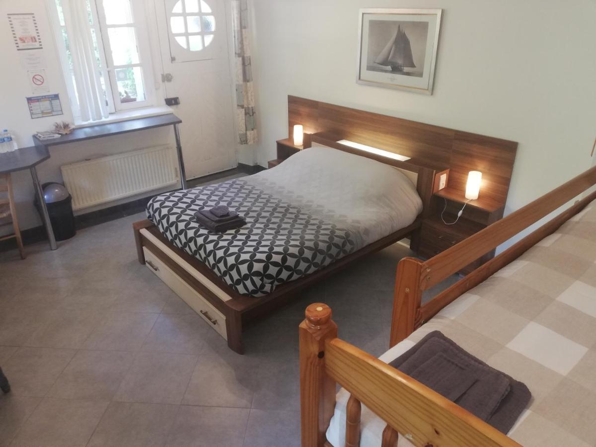 Chambre D'Hôtes De La Roche Tremblante Huelgoat Exterior foto