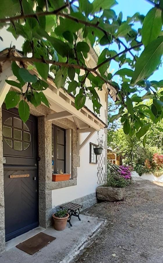 Chambre D'Hôtes De La Roche Tremblante Huelgoat Exterior foto